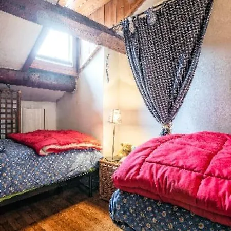 شقة Loft Overlooking The Old Town . *