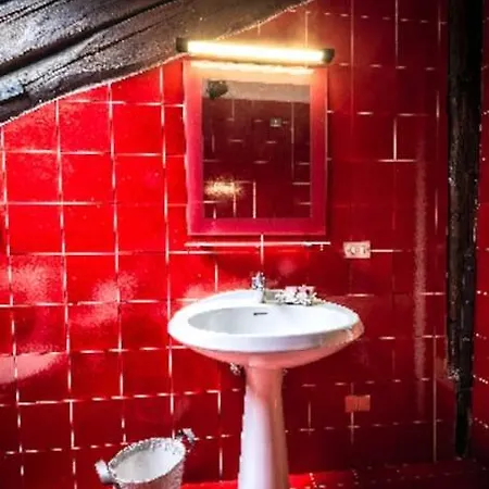 Apartamento Loft Overlooking The Old Town .